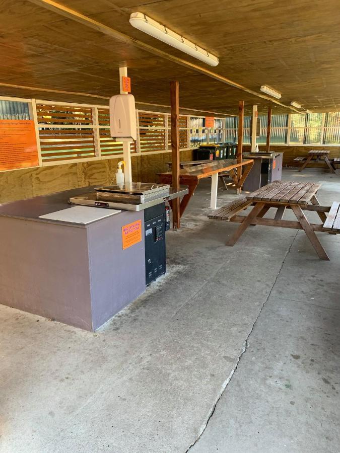 Sapphire Springs Holiday Park And Thermal Pools Katikati Exterior photo