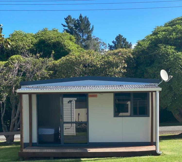 Sapphire Springs Holiday Park And Thermal Pools Katikati Exterior photo